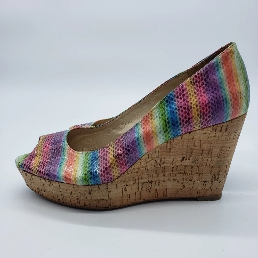 𝅺nine West women US 9 rainbow wedge heels Cheerful-30 open toe cork vegan PRIDE